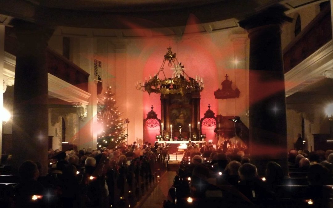 Weihnachtliche Musik im Kerzenschein